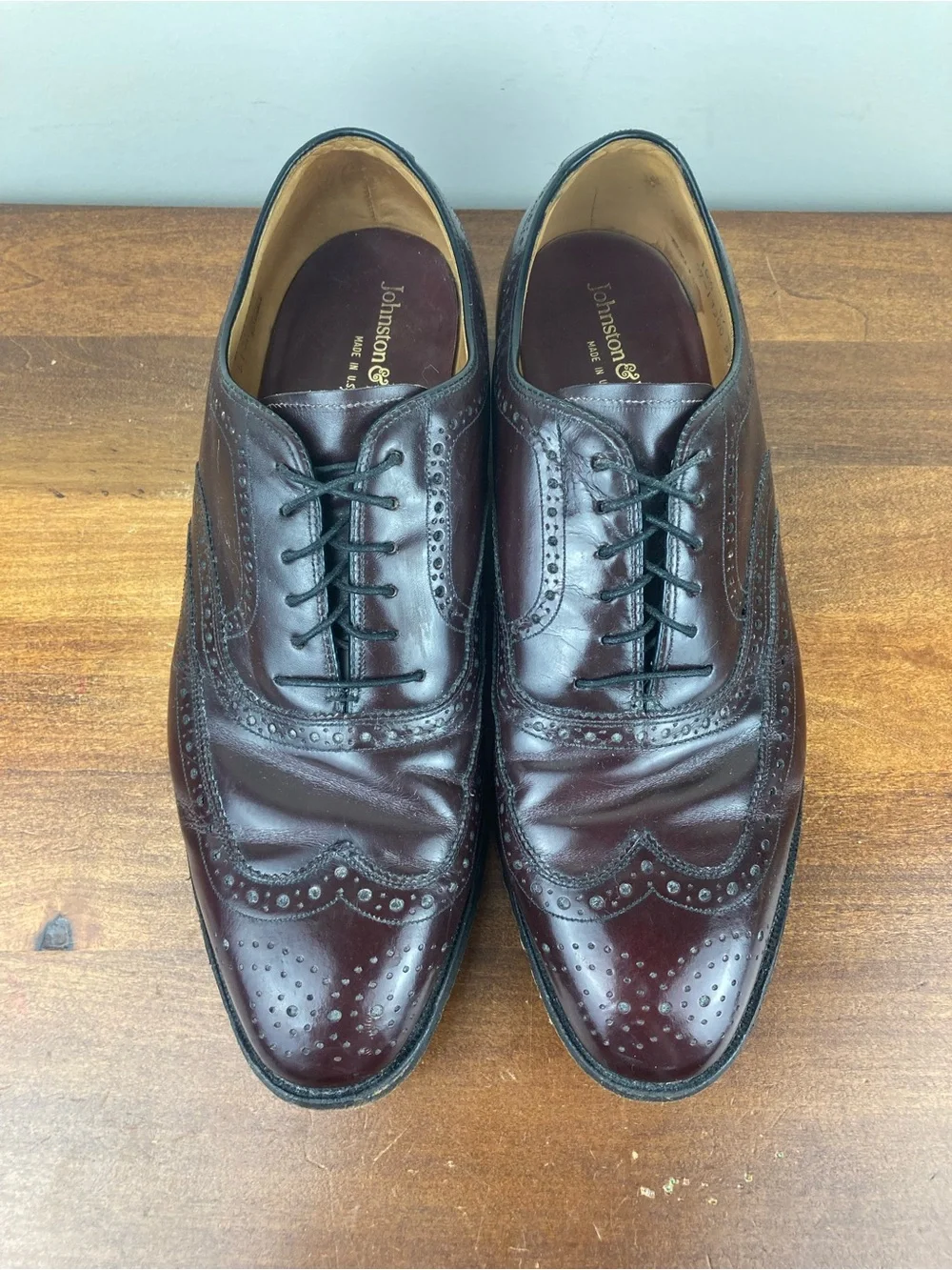 Johnston & Murphy Burgundy Wingtip Dress Shoes Men’s 10.5D Vintage Made in USA.